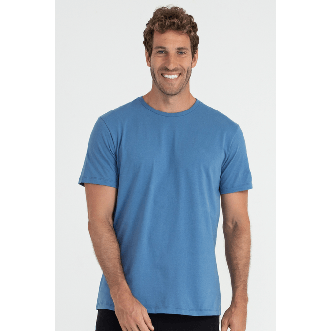 888.3728_AZ_001_Camiseta-100--Algodao-Premium.png