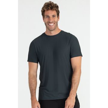 000.3738_CHB_001_Camiseta-Esportiva-Ultralight-Plus-Size.jpg